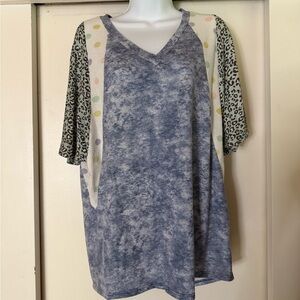 Blue Leopard, Oversized Polka Dot & Tie Dye Print V-Neck Top